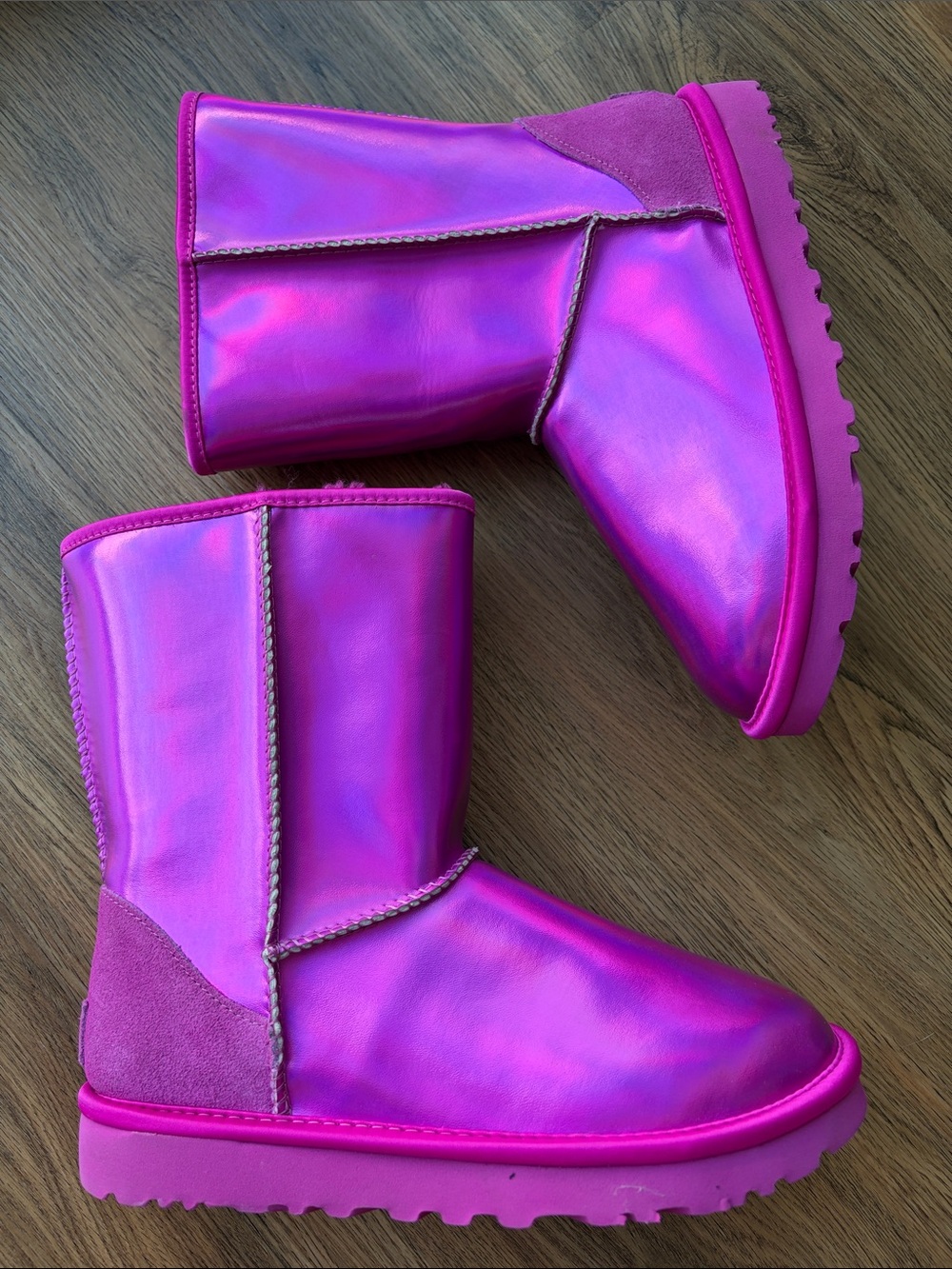 NWOT UGG Women's Metallic Hot Pink Winter Boots
